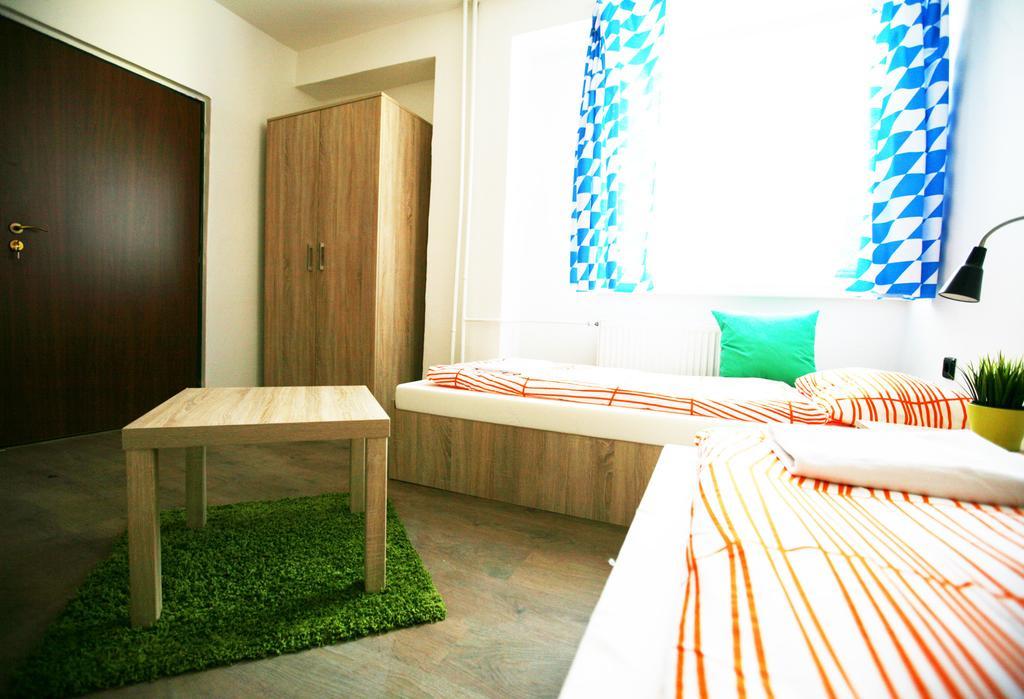 Hostel Bratislava By Freddie ห้อง รูปภาพ