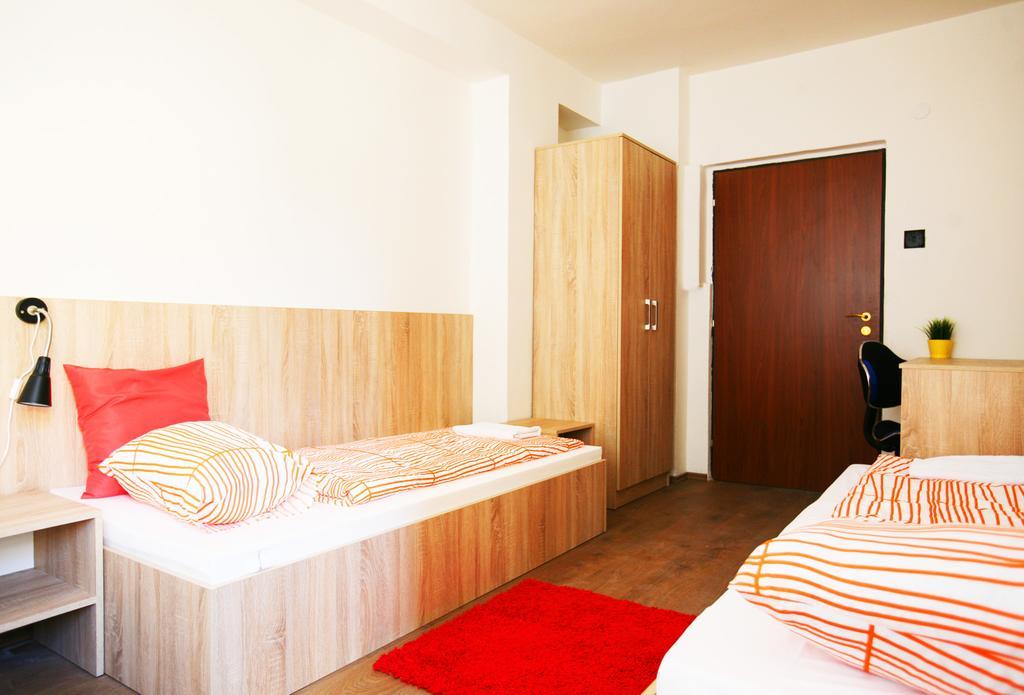 Hostel Bratislava By Freddie ห้อง รูปภาพ
